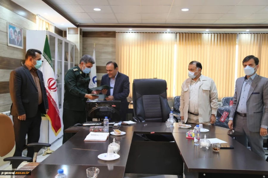 انعقاد تفاهم نامه همکاری بین دانشگاه فنی وحرفه ای استان و بنیاد حفظ آثار و نشر ارزش‌های دفاع مقدس استان کهگیلویه و بویراحمد 4