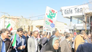 حضور پرشور دانشگاهیانِ دانشگاه ملی مهرات استان کهگیلویه و بویراحمد در راهپیمایی یوم الله 22بهمن 8