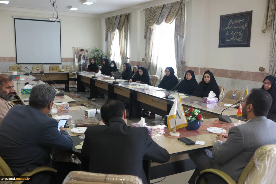 نشست سرپرست دانشگاه ملی مهارت استان کهگیلویه و بویراحمد با کارکنان مرکز دختران یاسوج 8