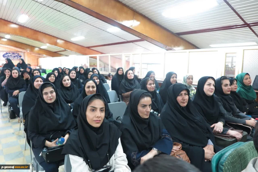 برگزاری جشن گرامی داشت مقام معلم و تجلیل از اساتید در دانشگاه ملی مهارت استان کهگیلویه و بویراحمد 7