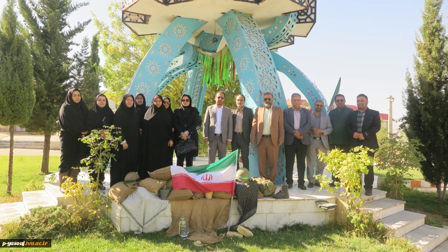 با حضور رئیس و کارکنان دانشگاه ملی مهارت استان برگزار شد: آیین غبارروبی  و عطر افشانی قبر مطهر شهید گمنام واقع در آموزشکده ملی مهارت دختران یاسوج 6