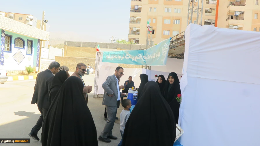 بازدید رئیس دانشگاه ملی مهارت استان کهگیلویه و بویراحمد  از روند ثبت نام دانشجویان جدیدالورود 8