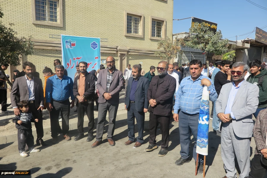 برگزاری تریبون آزاد دانشجویی در حاشیه برگزاری یوم الله 13 آبان ماه 4