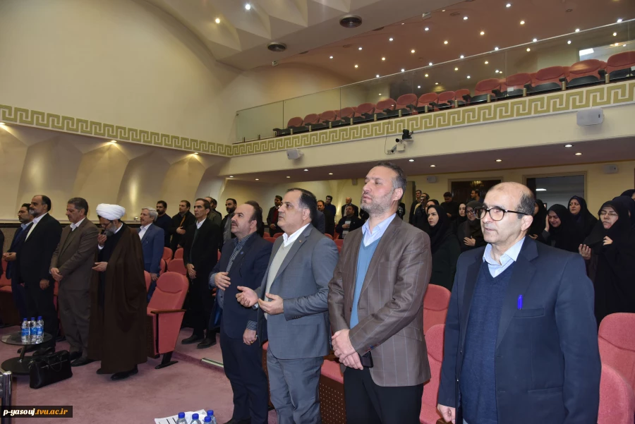 با حضور هیئت رئیسه، مدیران و همکاران سازمان مرکزی برگزار شد؛

جشن میلاد با سعادت امام زمان(عج) و گرامی‌داشت چهل و هفتمین سالگرد پیروزی انقلاب اسلامی 2