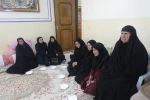 دیدار رئیس و کارکنان دانشگاه ملی مهارت استان کهگیلویه و بویراحمد با خانواده شهیده پوران قلی پور از شهدای جنگ رمضان 6