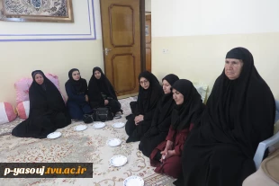 دیدار رئیس و کارکنان دانشگاه ملی مهارت استان کهگیلویه و بویراحمد با خانواده شهیده پوران قلی پور از شهدای جنگ رمضان 6