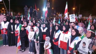 به مناسبت روز جهانی هلال احمرو صلیب سرخ صورت گرفت: حضور دانشجویان عضو کانون هلال احمر آموزشکده ملی مهارت دختران یاسوج در تجمعات شبانه مردم یاسوج 3