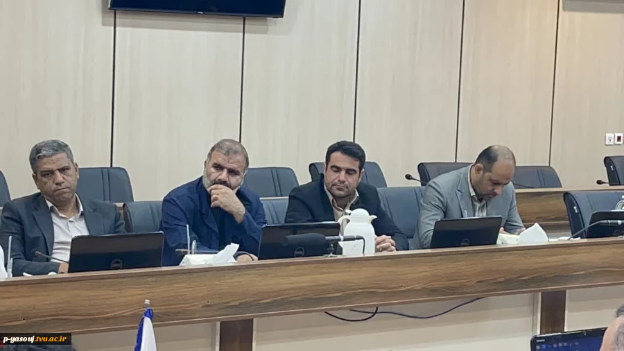 برگزاری نشست رئیس دانشگاه ملی مهارت استان کهگیلویه و بویراحمد با رئیس دانشگاه یاسوج 4