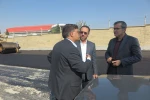 بازدید معاون هماهنگی امور عمرانی استانداری کهگیلویه و بویراحمد از روند انجام آسفالت خیابان دانشگاه 5